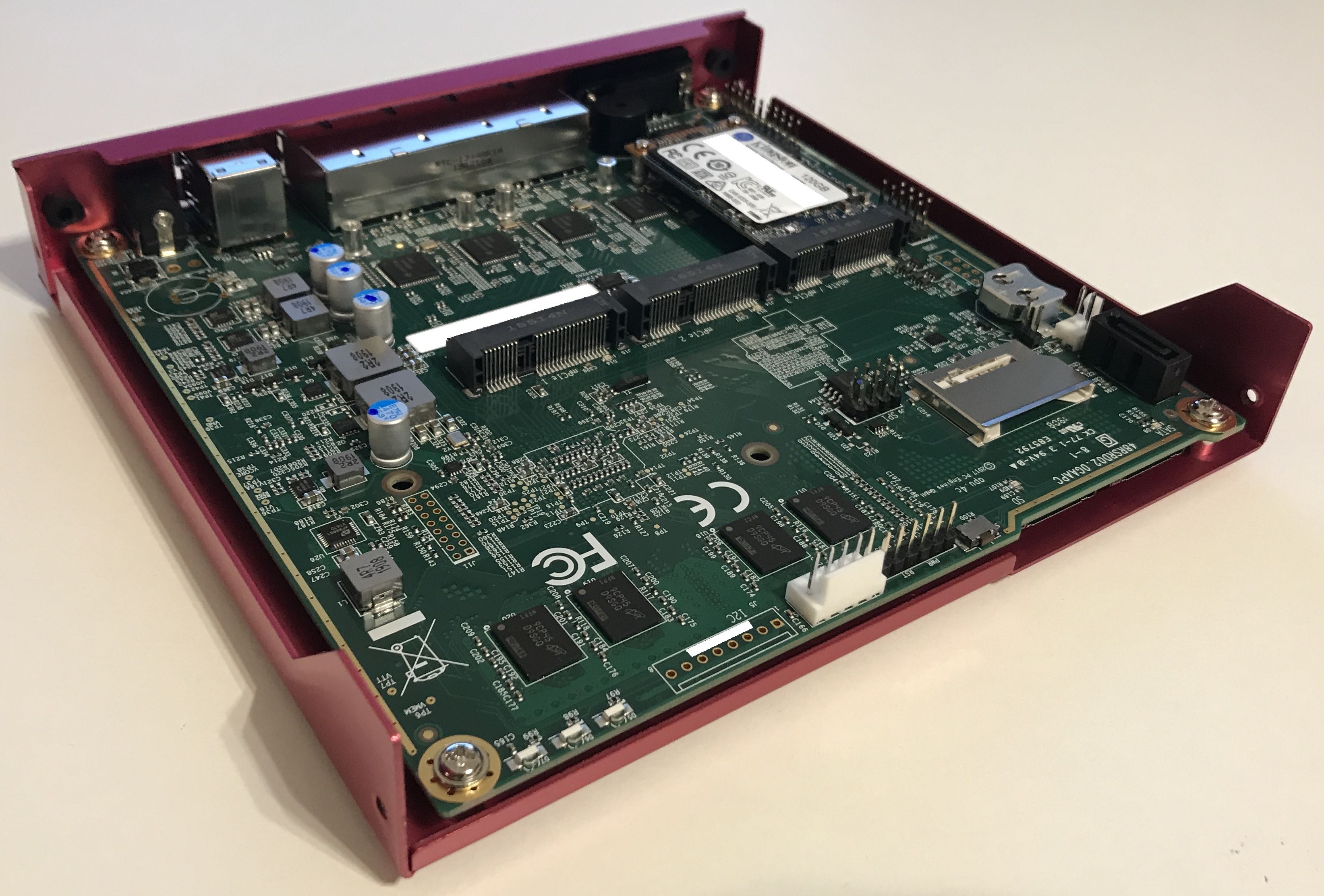 APU4 desktop back